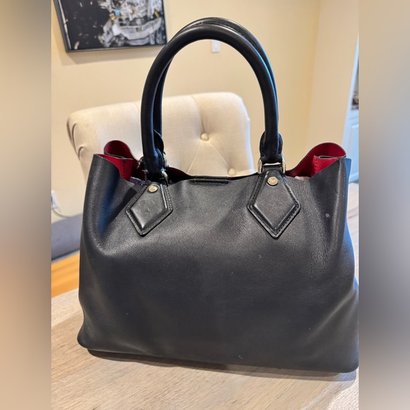 DIANE VON FURSTENBERG Leather Tote – Black with Red interior/gold tone hardware - Picture 1 of 15